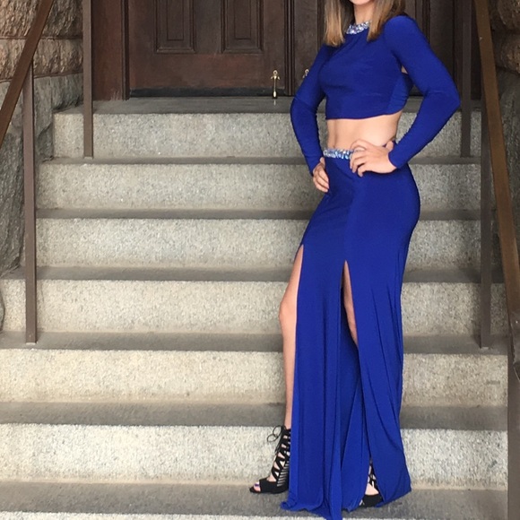 Two piece prom dress worn ONCE (price negotiable) - Picture 3 of 3